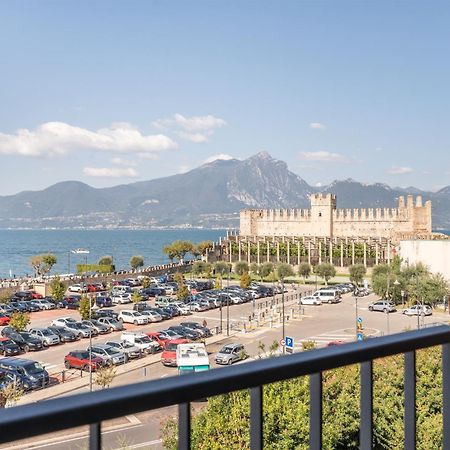 Hotel Al Castello Torri del Benaco Kültér fotó