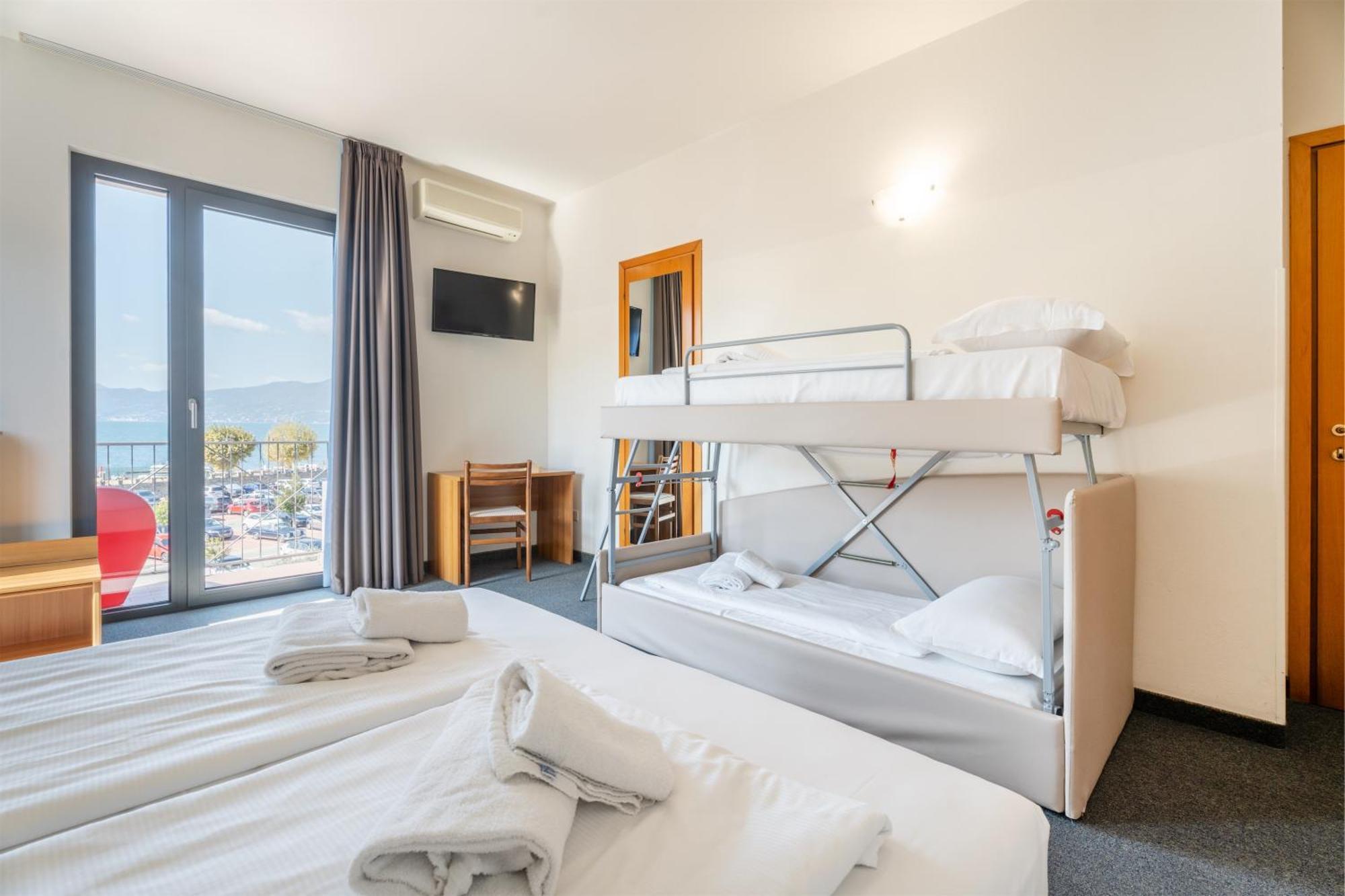 Hotel Al Castello Torri del Benaco Kültér fotó