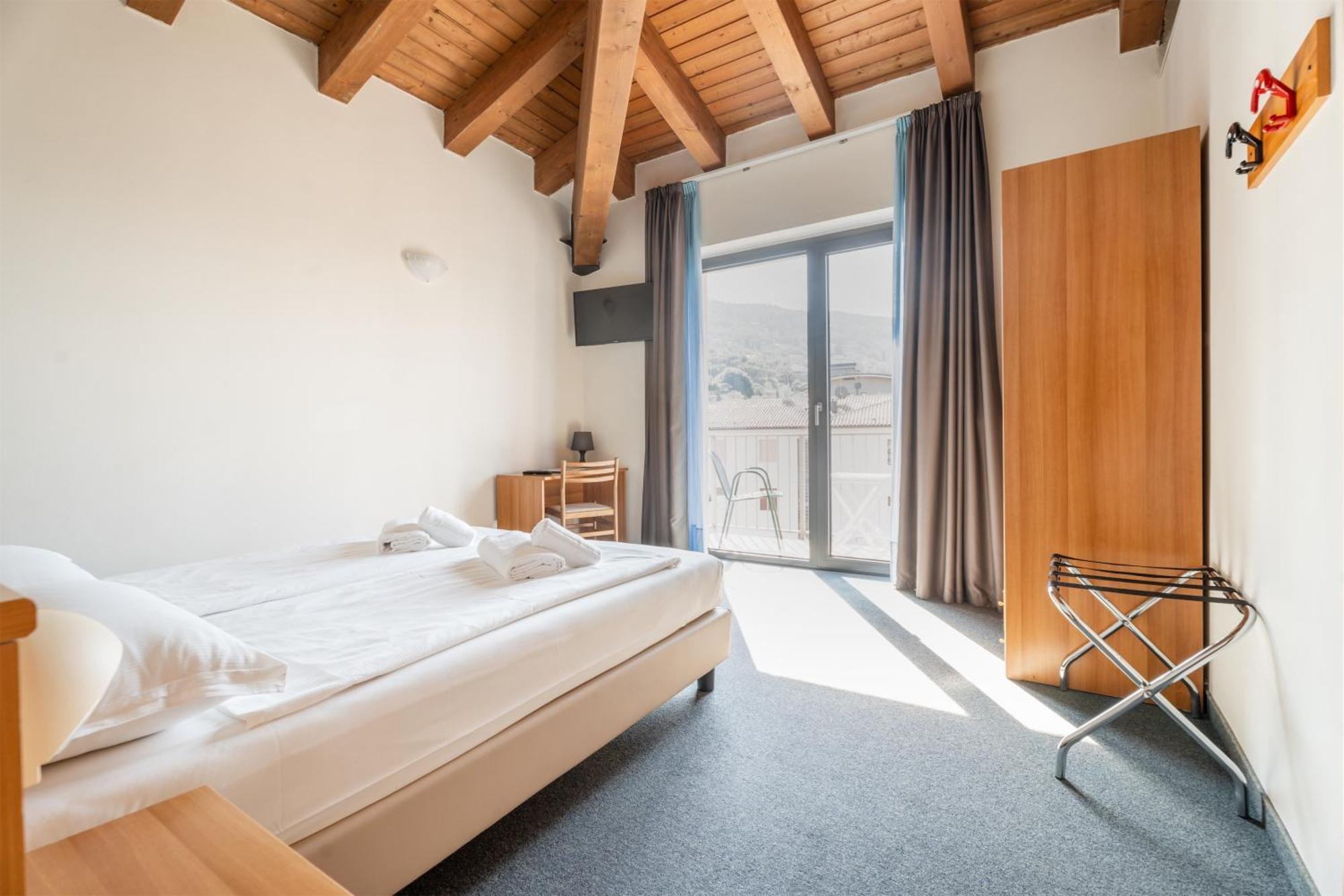 Hotel Al Castello Torri del Benaco Kültér fotó