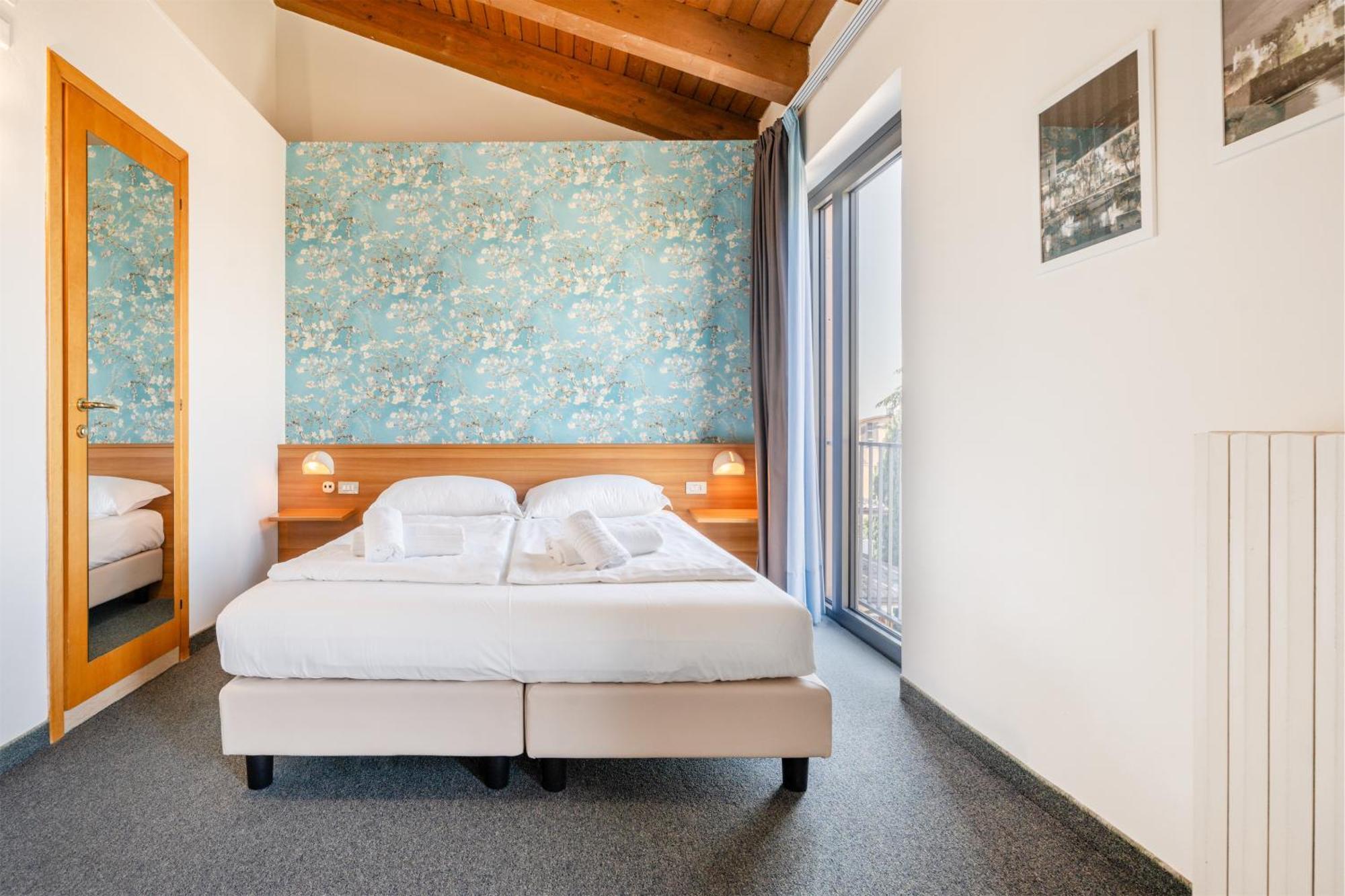 Hotel Al Castello Torri del Benaco Kültér fotó