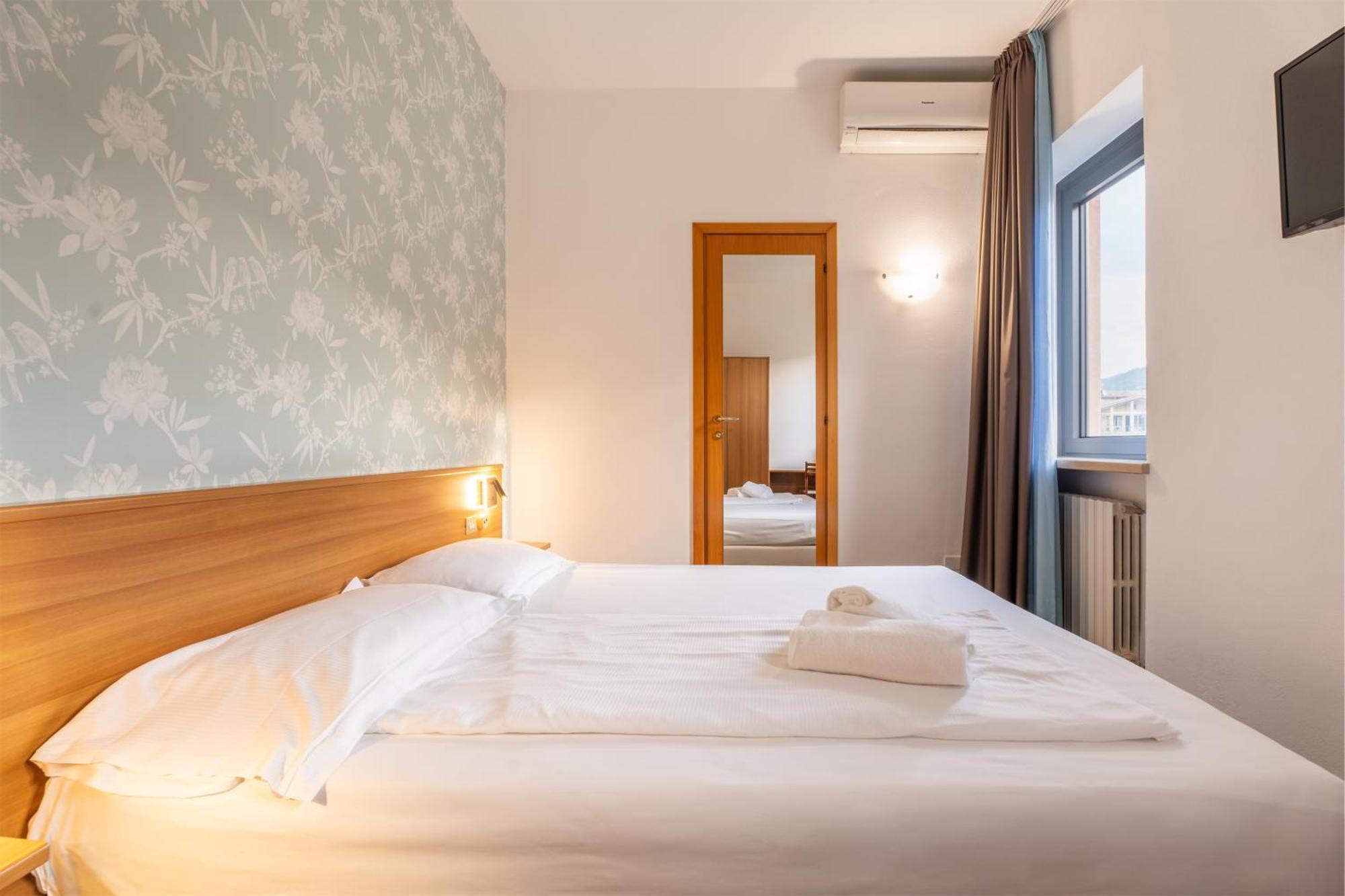 Hotel Al Castello Torri del Benaco Kültér fotó